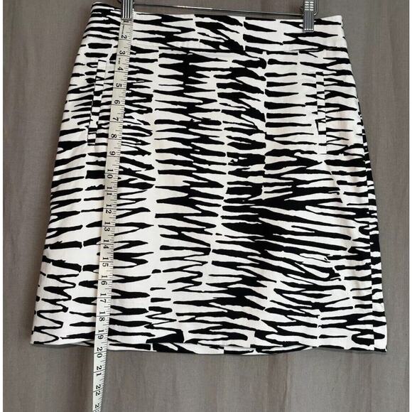 Banana Republic x Trina Turk Summer 2012 Zebra Print Pencil Skirt Lined ~ Size 8 - Picture 7 of 16